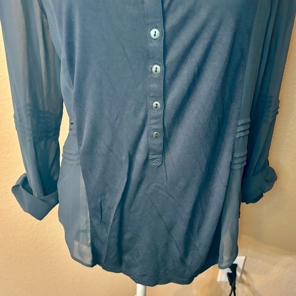 Gentlefawn Top Medium Black Grey Lightweight Viscose Super Soft Long Sleeves - Picture 4 of 15